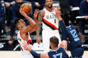 Portland vence en su visita a Memphis con 26 puntos de C.J. McCollum
