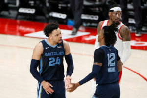 Los Grizzlies prolongan la mala racha de Portland