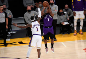 Los Lakers se quedan sin margen de error y LeBron da el susto