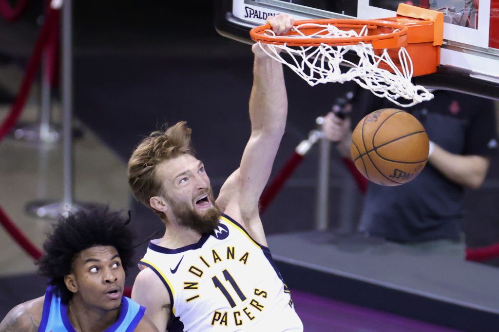 Recital de Domantas Sabonis en la paliza contra OKC