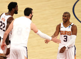 Phoenix Suns no pierde de vista el liderato del Oeste