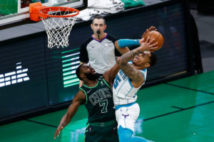 Jaylen Brown estará tres meses de baja