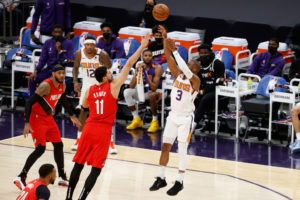 Portland no logra asegurar su presencia en playoffs ante Phoenix