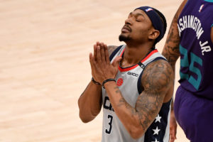 Washington se impone en casa ante los Hornets y asegura el octavo puesto del Este