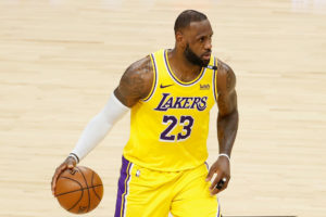 LeBron James usará el dorsal 6 la próxima temporada