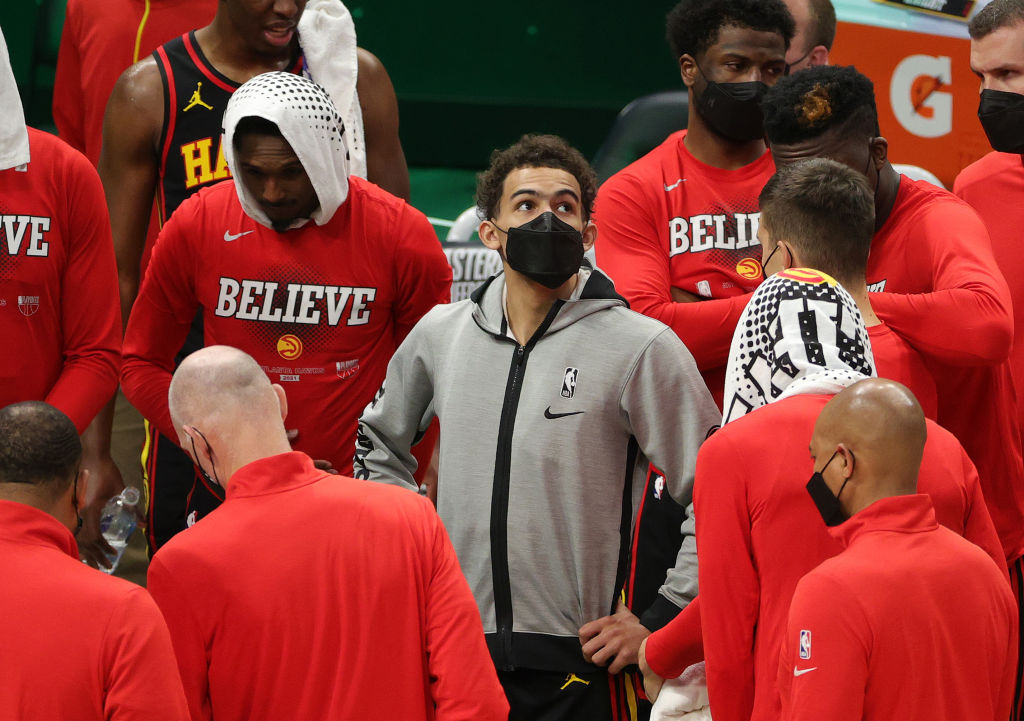 El muro defensivo de los Bucks que frenó a Trae Young