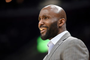 Lloyd Pierce, cerca de llegar a los Pacers como asistente
