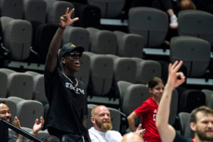 Dennis Schröder quiere ir a los Juegos Olímpicos con Alemania
