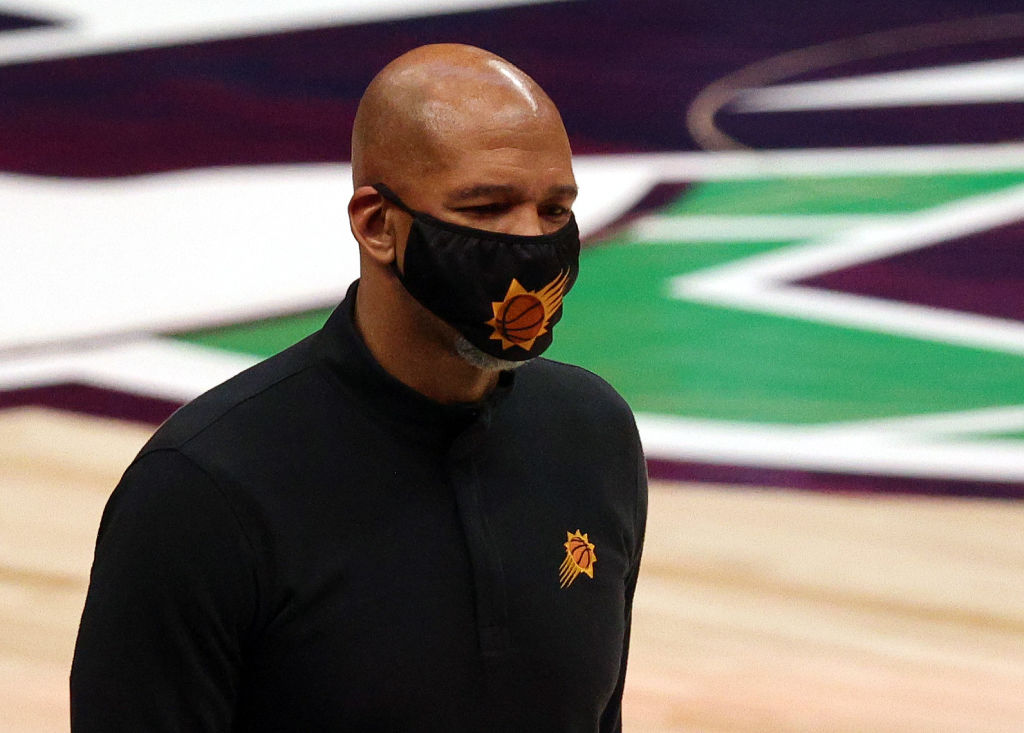 Monty Williams afirma que Booker vive para los grandes momentos
