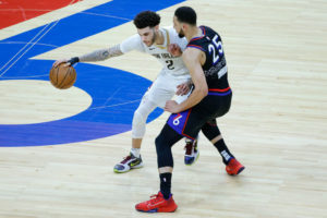 George Karl recomienda a los Nuggets ir a por Lonzo Ball