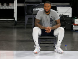 Lillard niega haber pedido el traspaso... pero deja su futuro en el aire