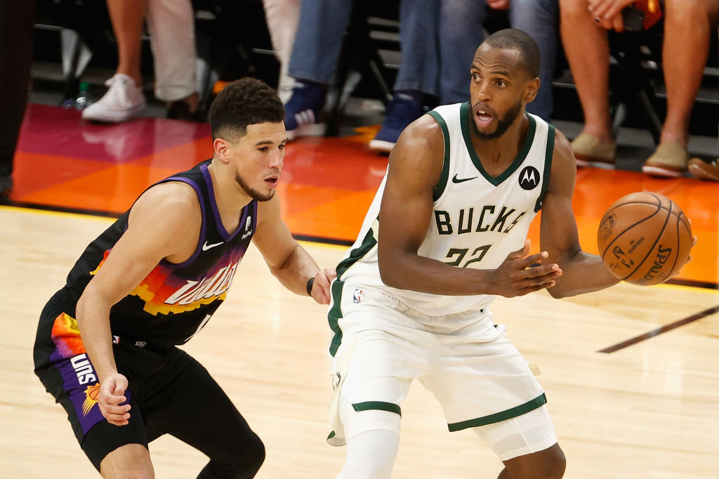 Middleton, Holiday y Booker apuntan al partido contra Francia