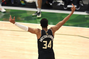 Antetokounmpo: "Gracias a Milwaukee por creer en mí"