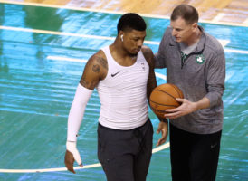 Jamie Young y Jay Larranaga dejan de ser asistentes de Boston Celtics