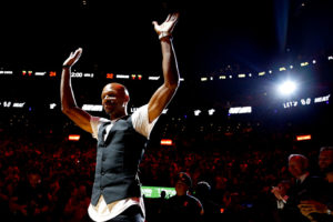 Ray Allen da el primer paso para entrenar en la NBA