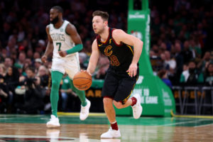 Matthew Dellavedova está empeñado en volver a la NBA