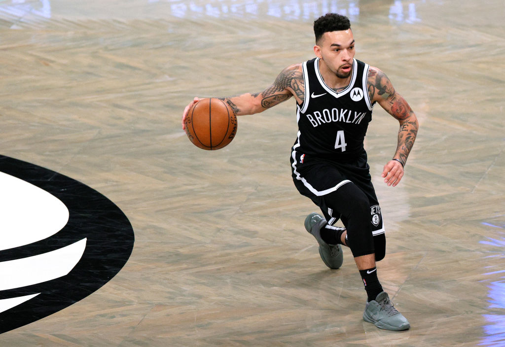 Golden State se hace con los servicios de Chris Chiozza