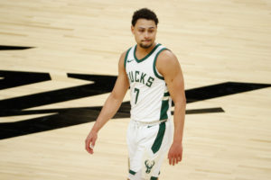 Bryn Forbes, emocionado por su retorno a San Antonio