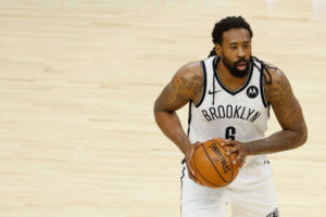 DeAndre Jordan firmará por un año y 2,6 millones con los Lakers
