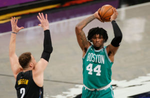 Los Celtics escuchan ofertas por Robert Williams y Grant Williams