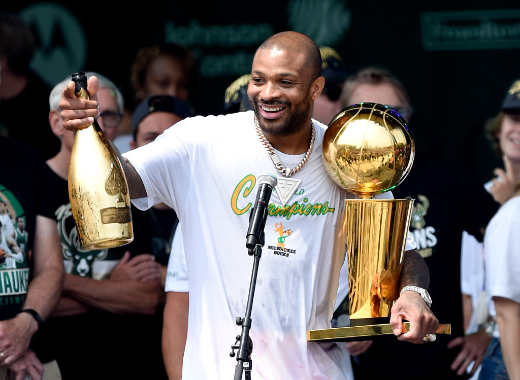 Los Bucks planean extender dos años el contrato de P.J. Tucker