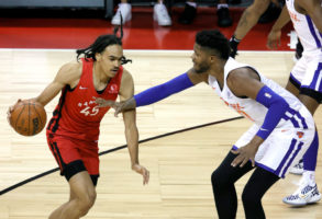 El 'rookie' Dalano Banton firma dos años con Toronto