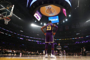 La NBA de nuevo en discusiones para añadir un torneo a mitad de curso