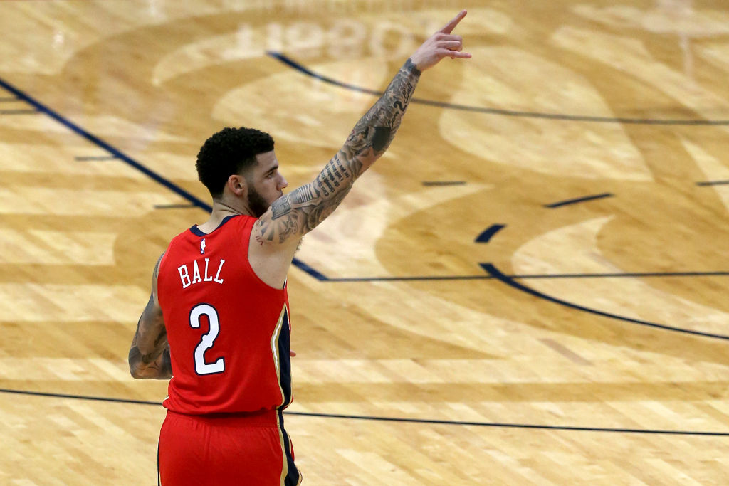 Lonzo Ball espera ser un base tradicional en Chicago