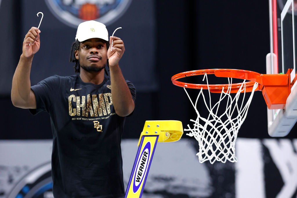 De'Aaron Fox cree que Davion Mitchell es una gran incorporación