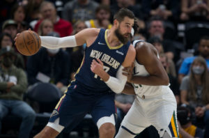 Los Pelicans cierran la renovación de Jonas Valanciunas