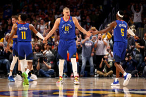 Nikola Jokic derrota a los Spurs con el modo MVP activado