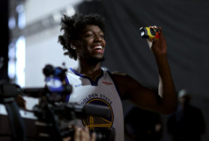 James Wiseman podría empezar la temporada jugando en la G League