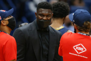 Zion Williamson aún no puede entrenar a máxima exigencia