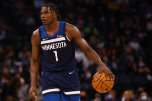 El Big 3 de los Timberwolves brilla en Milwaukee