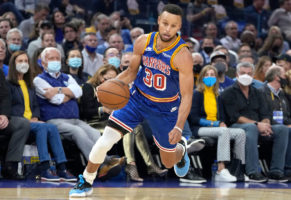Golden State suma y sigue: victoria en Oklahoma y líder del Oeste con 4-0