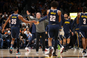 Denver se da un festín ante unos Blazers sin Lillard