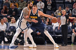 Michael Malone teme caer en una 'Jokic-dependencia'