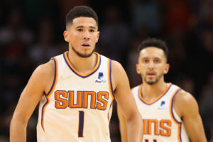 Los Suns finalizan la primera vuelta como líderes de la NBA