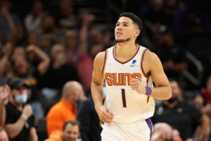 Los Suns aplastan a Denver para continuar con su racha de victorias