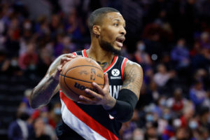 39 puntos de Damian Lillard para batir a Philadelphia