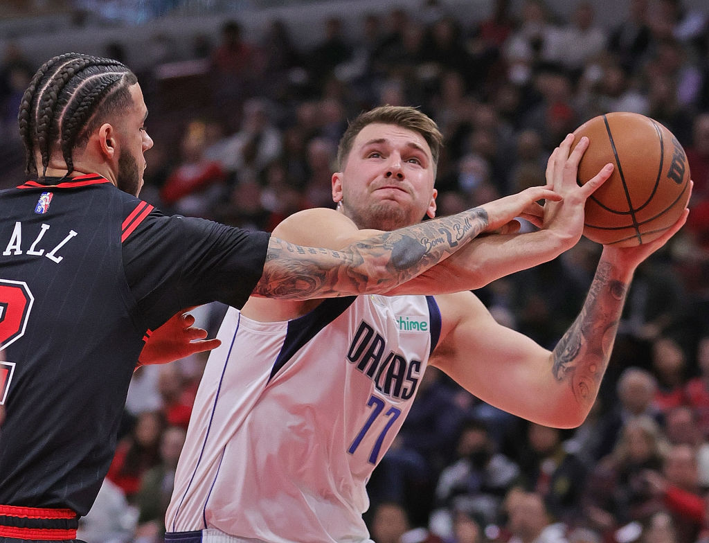 Los triples de Lonzo Ball impulsan a los Bulls
