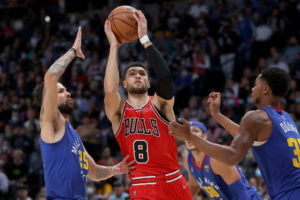 Chicago gana en Denver por primera vez desde 2006