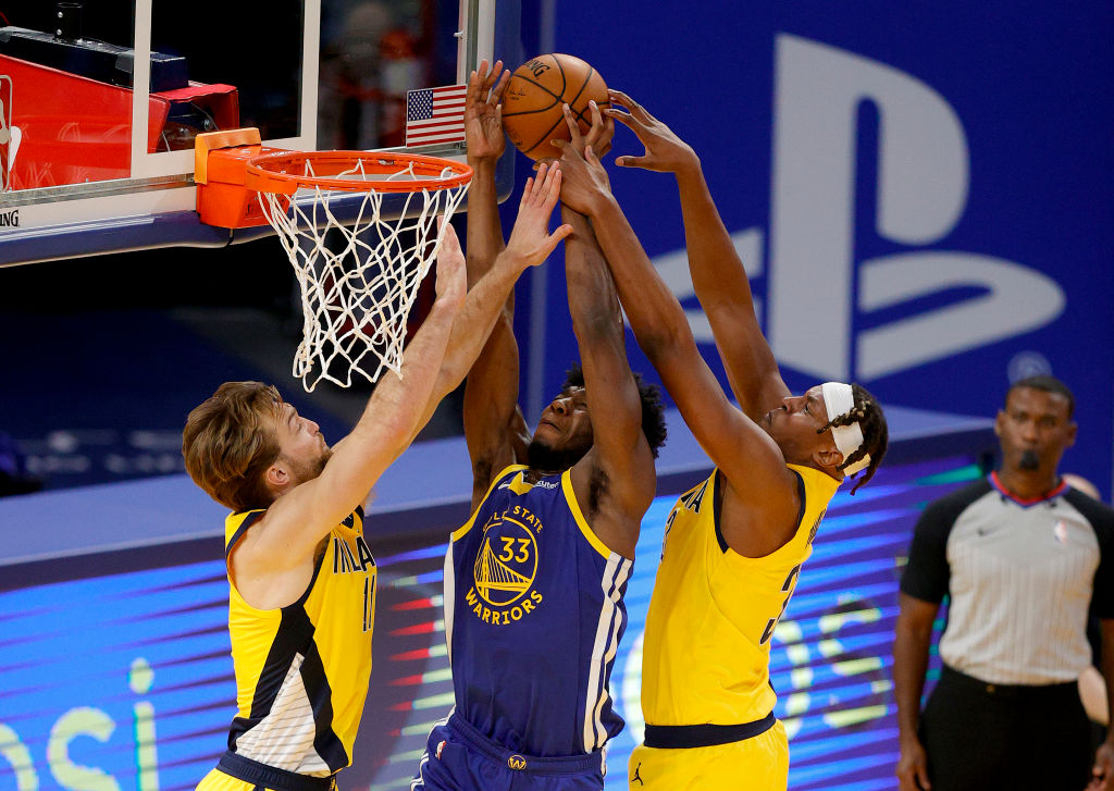 Los Raptors tantean a Domantas Sabonis y Myles Turner