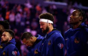 Kerr dice que ve a Klay Thompson «genial» para regresar en enero