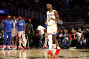 Gilgeous-Alexander lidera la victoria de los Thunder con un triple-doble