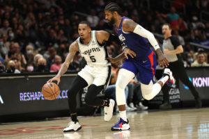 San Antonio atropella a los Clippers en el Staples Center