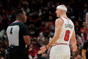 Alex Caruso volverá a estar al menos una semana de baja
