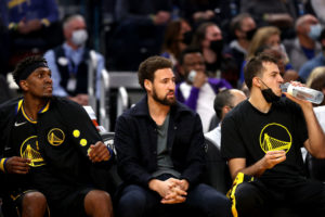 El regreso de Klay Thompson tendrá lugar en enero