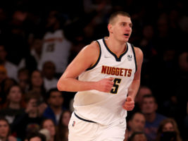 Nikola Jokic impone su ley para arrasar en Nueva York