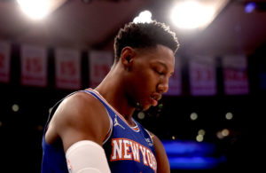 R.J. Barrett sale del hoyo con 32 puntos y siete triples